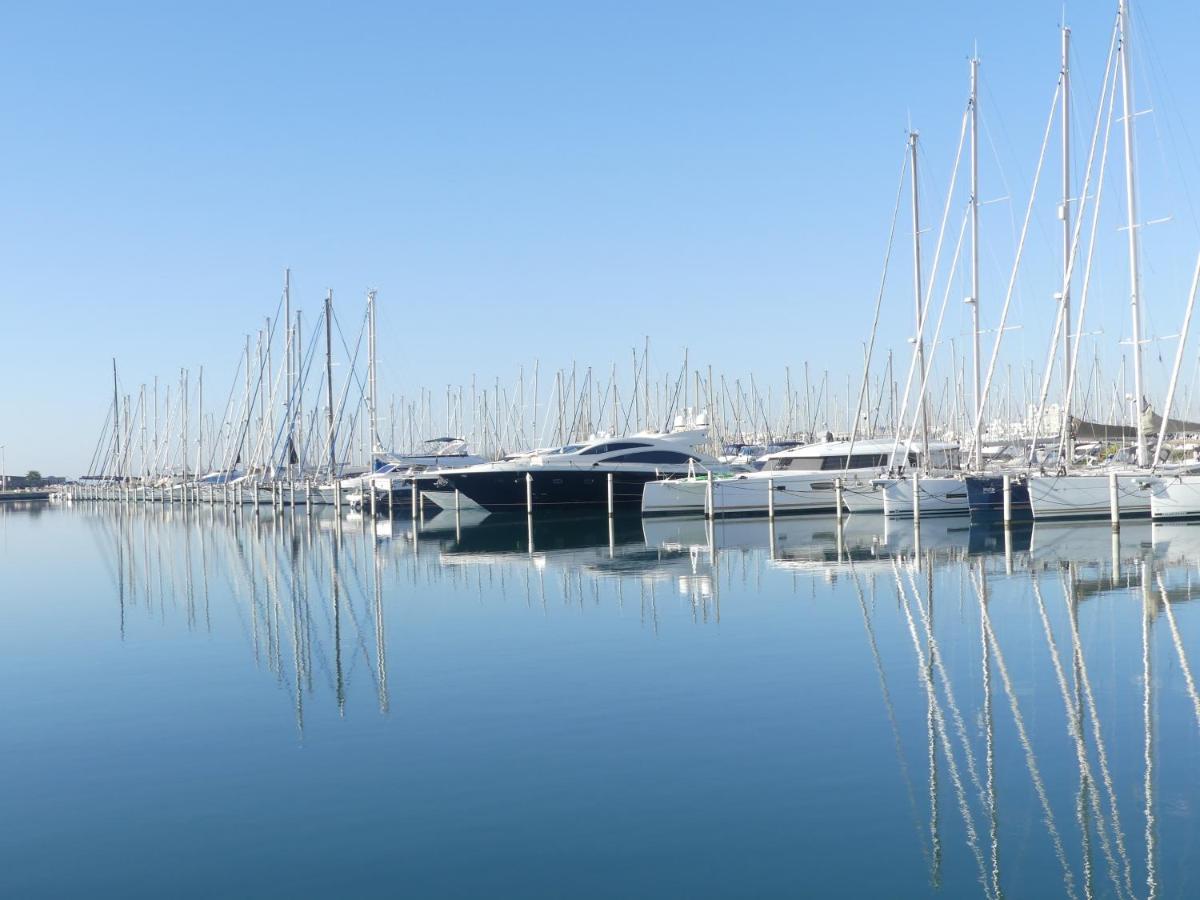 Appartement New - Cosy - Plages à 5min - Parking Privé - Wifi - Commerces Au Pied Du Bâtiment